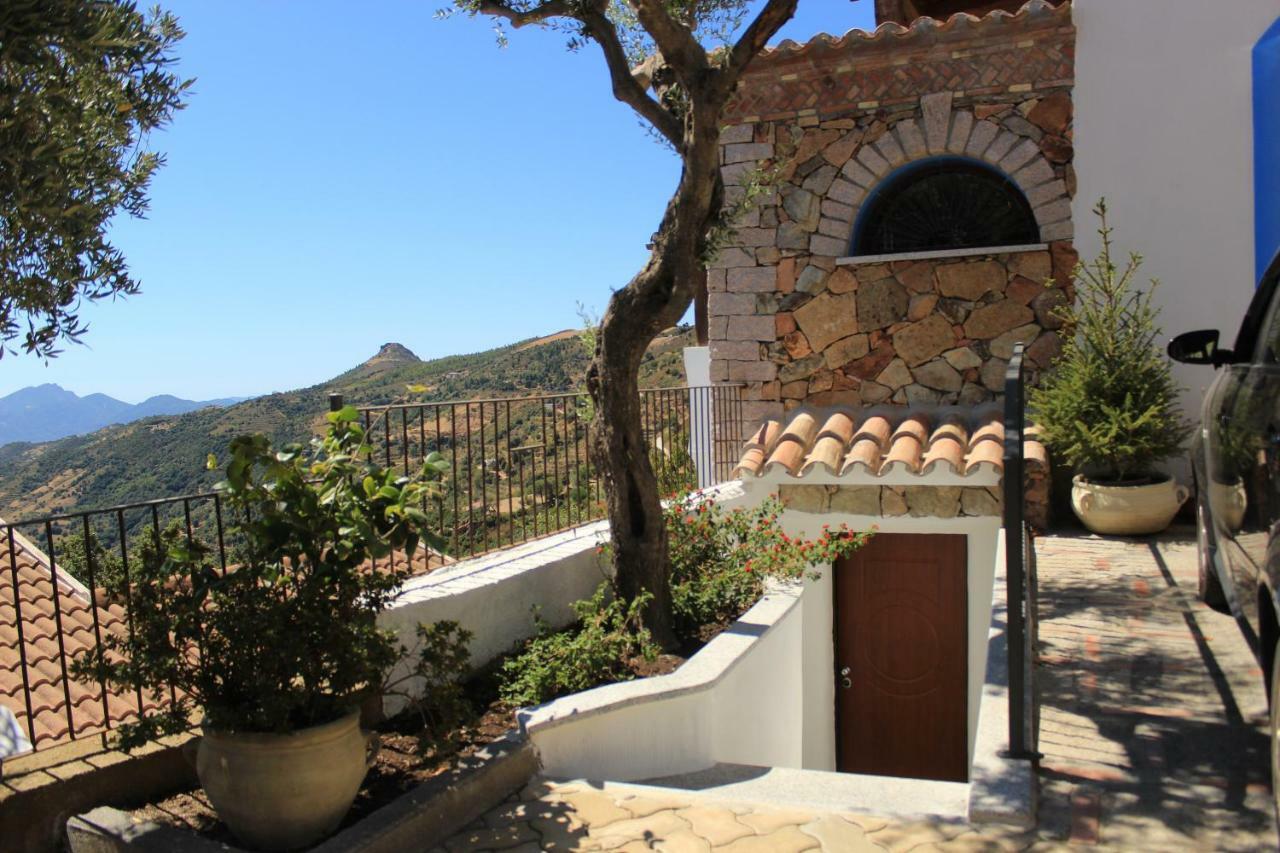 Apartamento Vista Mare Lanusei Exterior foto